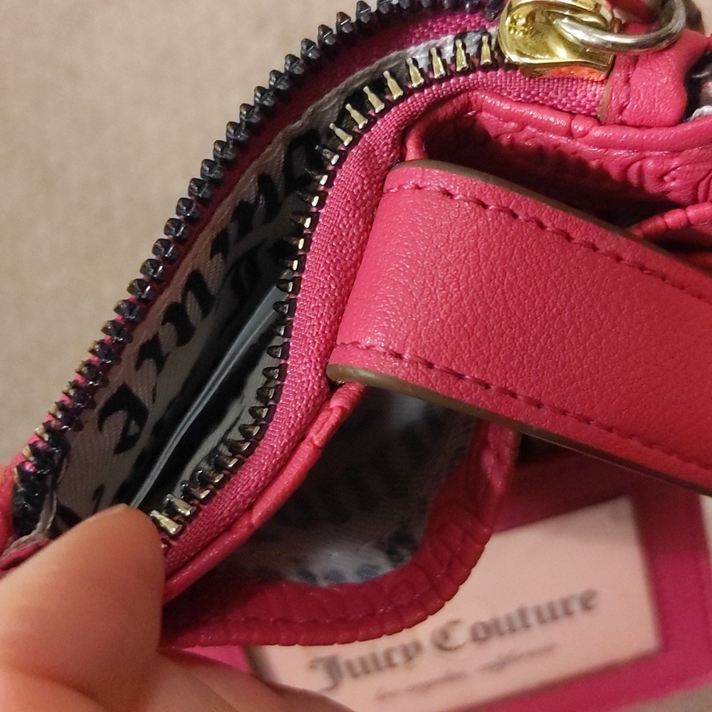 Juicy Couture Embossed Pink Wallet New - Picture 6 of 6